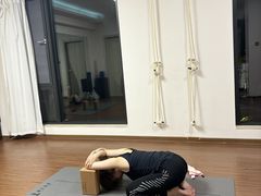 -遇见瑜伽WITH YOGA瑜伽普拉提生活馆