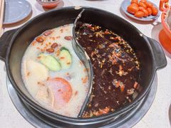 -钢管厂五区小郡肝串串香火锅(梅川路店)