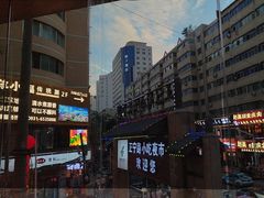 -正宁路小吃夜市