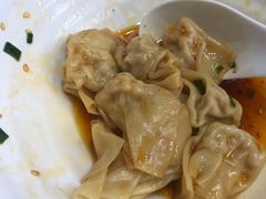 -弄堂咪道-饭香·面香·馄饨香(兴梅店)