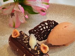 -La Villa French Restaurant