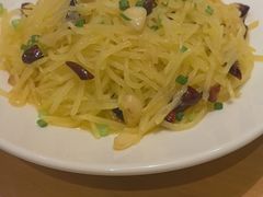 -严记小天府酸菜鱼(西四路店)