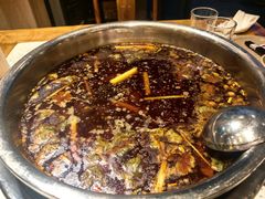-肖肖酸萝卜鱼火锅(总店)