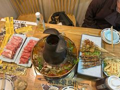 -東豫狼烧烤. 碳火烤鱼. 小龙虾(上海首店)