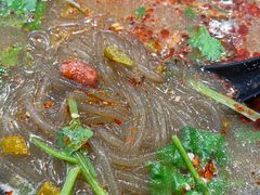 牛肉酸辣粉-小杨生煎(香港名都店)