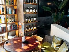 -酤居湖景音乐餐吧(安宁店)