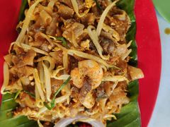 炒粿条-明记烧鱼美味店