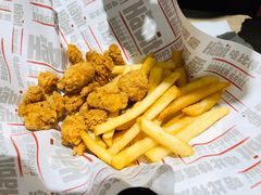 -The Habit Burger Grill 哈比特汉堡(爱琴海店)