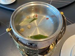 -鼎泰亨·海鲜牛肉餐厅(滨江店)