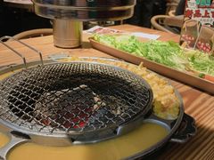 -青瓦炭韩潮烤肉(花园道店)