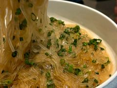 葱香肉汁煸粉丝-九福楼大酒店