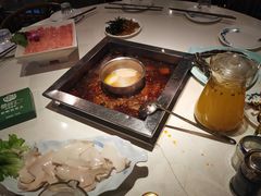 -二荆条·蜀鲜汇城市森林火锅