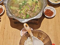 -谢老五跷脚牛肉·非遗传承店
