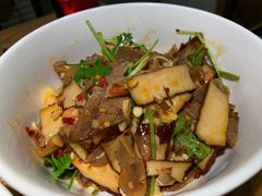 -费大厨辣椒炒肉(万家丽一店)