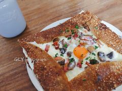 鸡蛋蘑菇熏肉荞麦可丽饼-RAC BAR(安福路店)