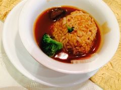 -荣誉国际酒店-云顶旋转餐厅