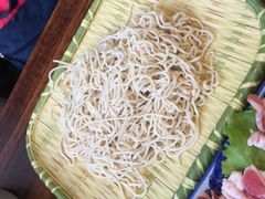 手擀面-燚焱炎火铜锅涮·烧烤