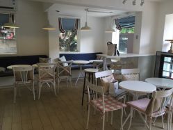 -明匠曲蛋糕西点屋(穗花新村店)