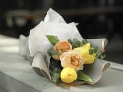 -亭亭鲜花店(中山北路店)