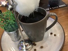 -Chom Cafe and Restaurant