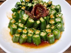 黑椒牛肉拼秋葵-将相和·海鲜蒸饺大连菜