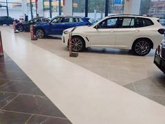 -上海宝诚中环BMW·MINI4S店