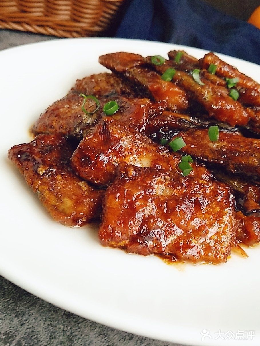 下饭神器，带鱼这样做，我能吃下两大碗米饭