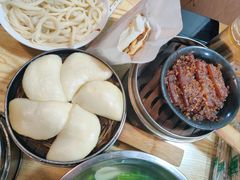 -王菊美食街·王菊面馆(总店)