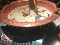 -佬麻雀·剁椒鱼头(京基KK One店)