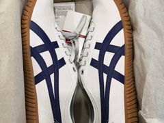 -Onitsuka Tiger(港汇恒隆广场店)