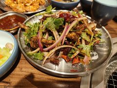 -明洞阿姨·韩式酱蟹烤肉·创意料理(三元桥店)