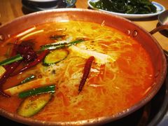 -洱火云南酸菜牛肉火锅(石景山当代商城店)