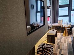 -万泊酒店(长沙五一广场国金中心店)