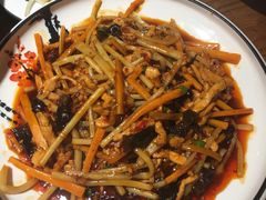 -东来菜馆•手抓海鲜家常菜•海鲜锅贴(鸽子窝店)
