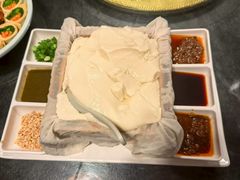 一块豆腐-95号酱骨·一块豆腐(展春园西路店)