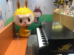 -泡泡玛特POPMART(武汉天地壹方店)