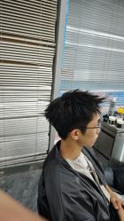-藤野造型烫染·漂发