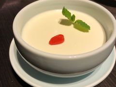 自制鲜奶冻-万丽轩·粤菜(王府井金茂万丽酒店)