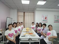 -爱月宝月嫂·育儿嫂(哈尔滨总店)