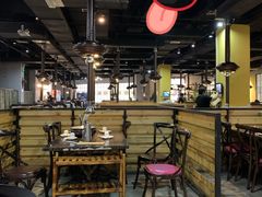 大堂-红云烧烤(星光天地购物中心店)