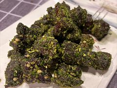 秋葵裹牛肉粒-漫渡庄绿岛花园•隐市庭园菜(滨湖店)