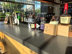 -星巴克臻选(上海合生汇1F店)