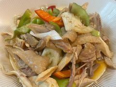 -汗腾格里·风味餐厅(新疆驻京办店)