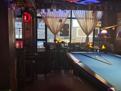 -聚点酒吧(龙湖滨江天街店)