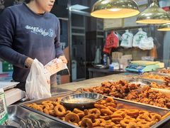 -吴日彪蒜香猪牛排(水巷口店)