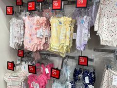 -GAP(王府井奥莱·香江小镇店)