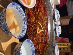 -吃城都·鱼蛙火锅(西玉龙街店)