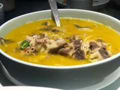 酸汤肥牛-MD日越生辉铁板烧(海运堤店)