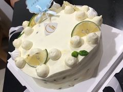 -山与蓝·轻糖鲜果蛋糕(勒泰店)