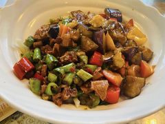 茄子肉丁小公鸡双拼拌面-文三里屯面馆(三里屯店)